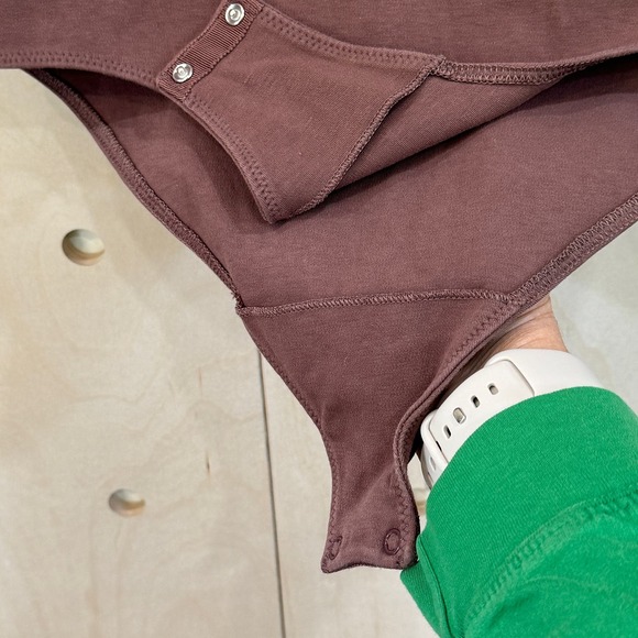 ARITZIA Wilfred Free Georgianna Bodysuit Size M Brownish Mauve Rose MSRP$50 - Picture 4 of 8
